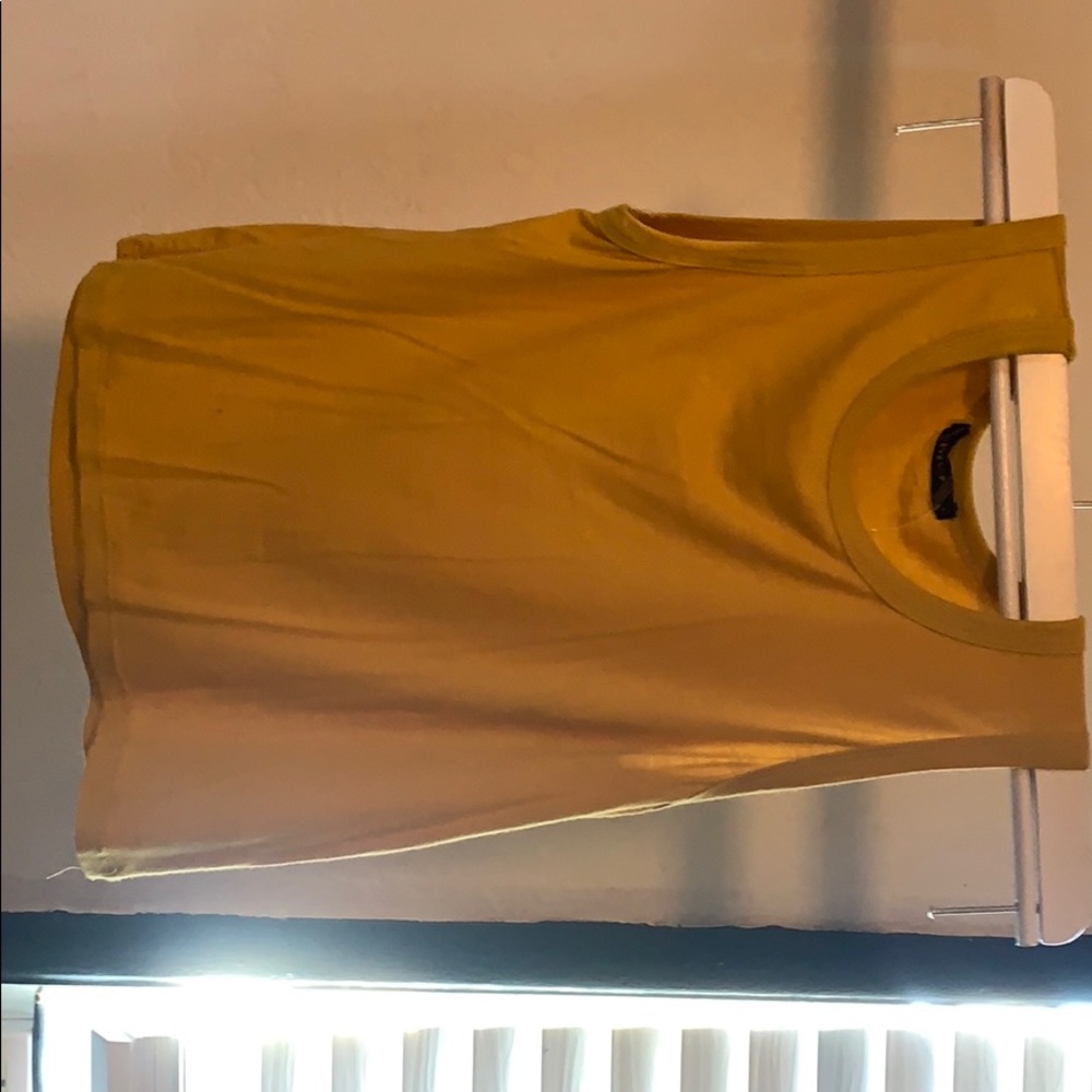 Muster yellow crop top